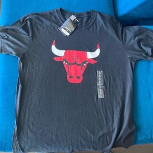 Chicago Bulls Men’s Tee- Large